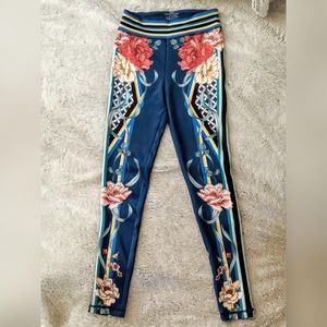 Fashion Nova "Grenada" leggings